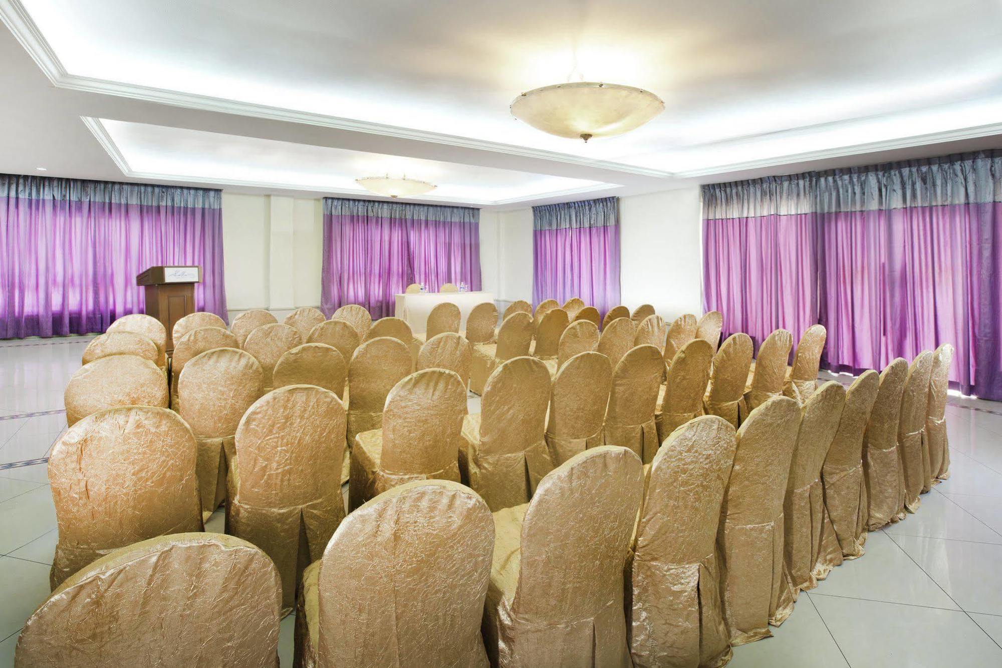 Silka Johor Bahru Hotel Exterior photo